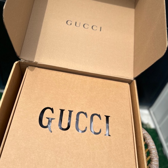 Gucci GG Nylon Off The Grid Tote - Picture 5 of 6